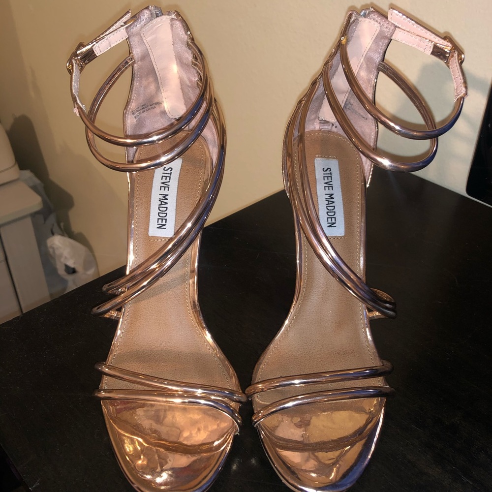 Steve Madden rose gold strappy heel